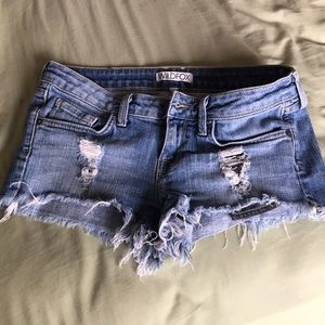 Wildfox jean shorts size 26